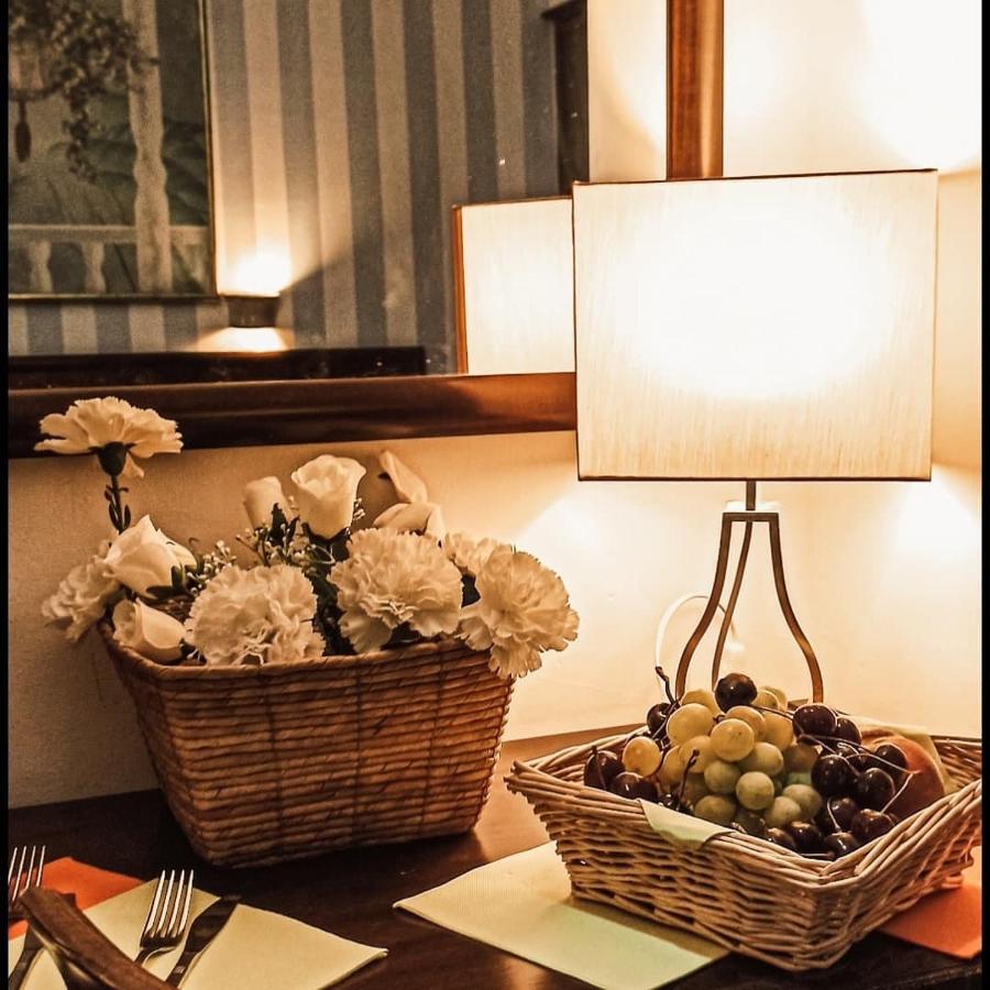 Hotel Plaza カルタニッセッタ エクステリア 写真