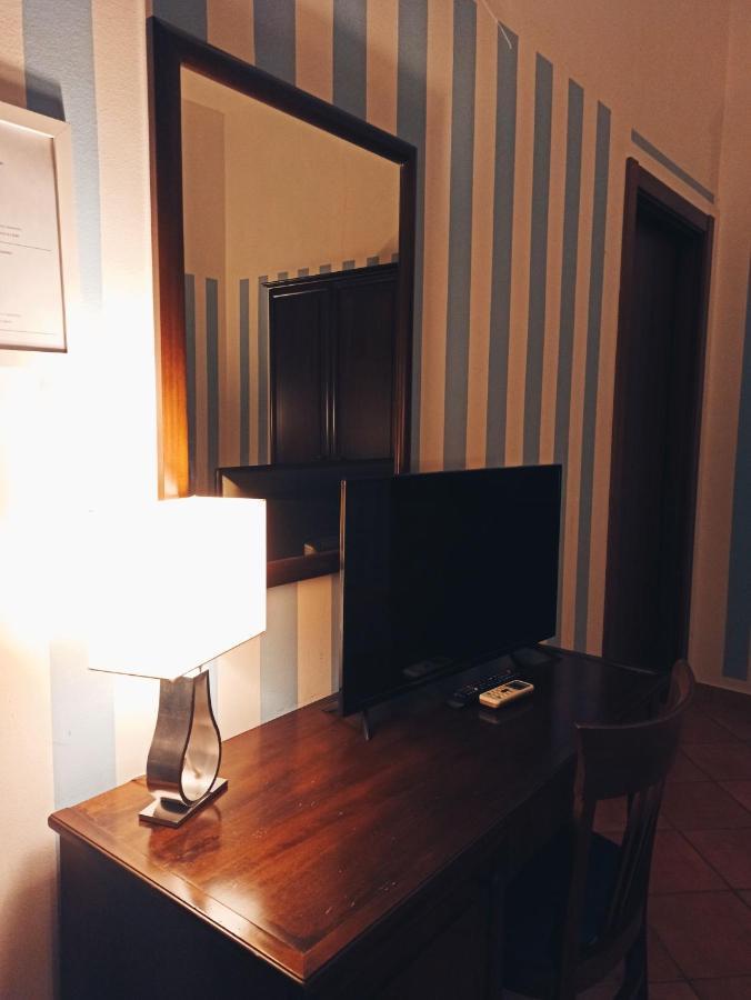 Hotel Plaza カルタニッセッタ エクステリア 写真