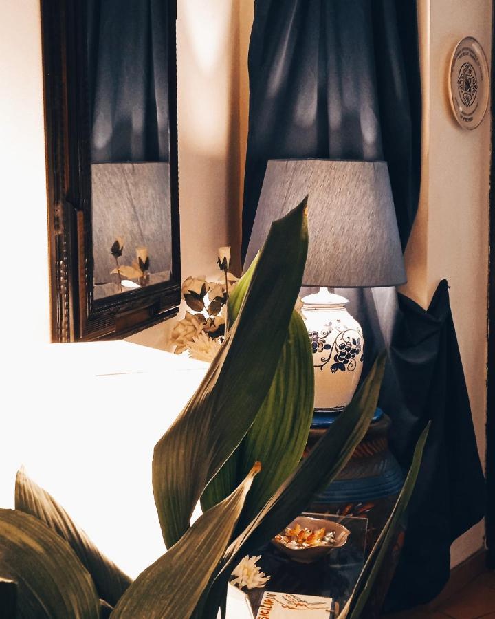Hotel Plaza カルタニッセッタ エクステリア 写真